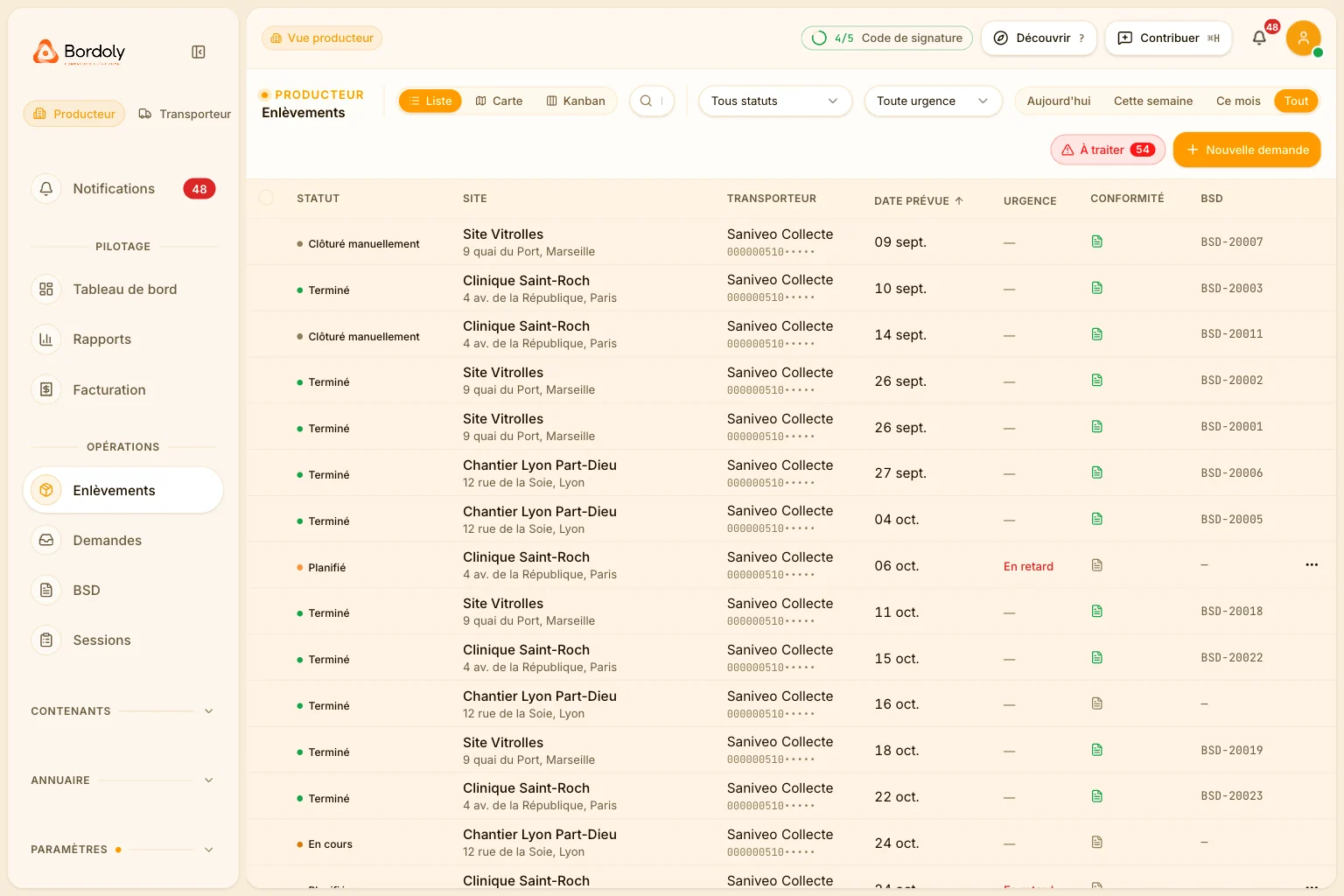 Liste des enlèvements Bordoly : sites, transporteurs, dates et statuts.